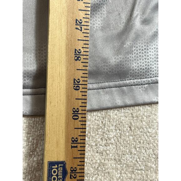 Under Armour Men’s XL Gray White ¼ Zip Long Sleeve Texas Tech Logo Pullover - Picture 7 of 7